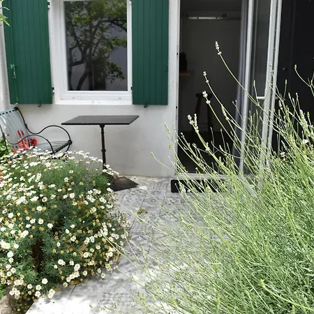 Апартаменты 7 Avenue De Provence