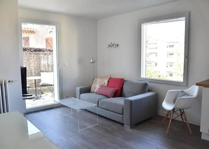 7 Avenue De Provence