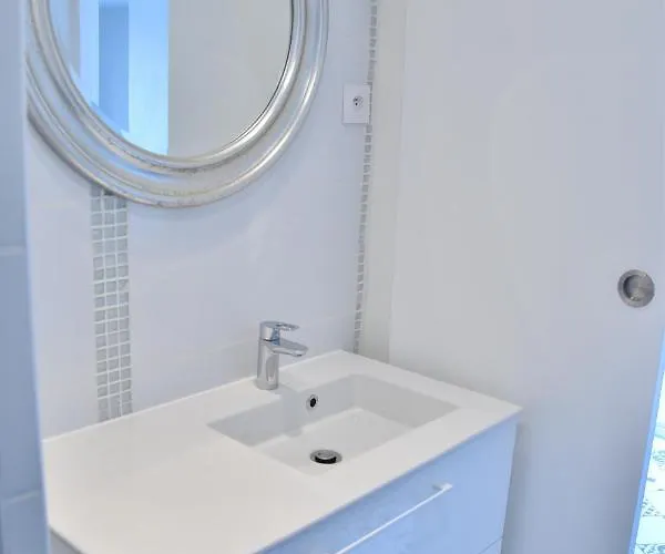 7 Avenue De Provence